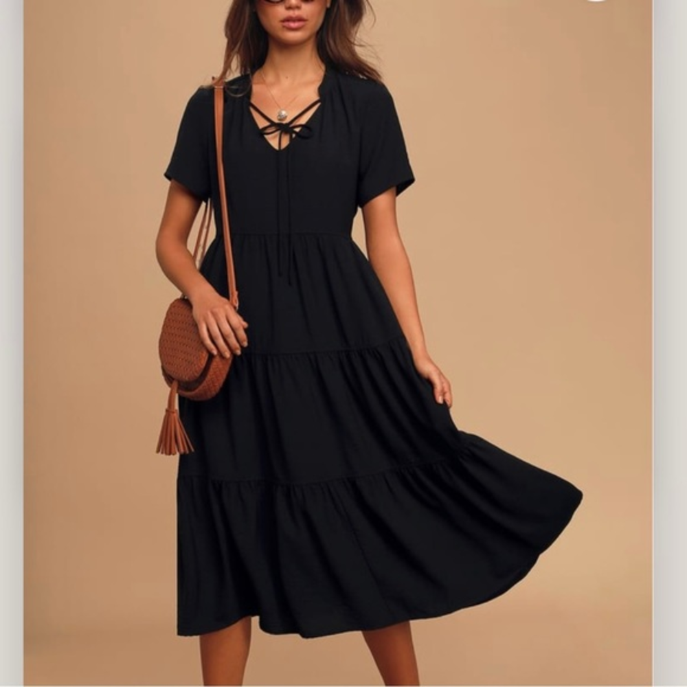 Lulus Lovely to Meet You Black Short Sleeve Tiered Midi Dress SMALL